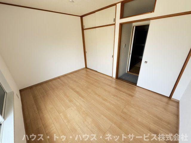 テラス・ボ・ヌールB棟の洋室