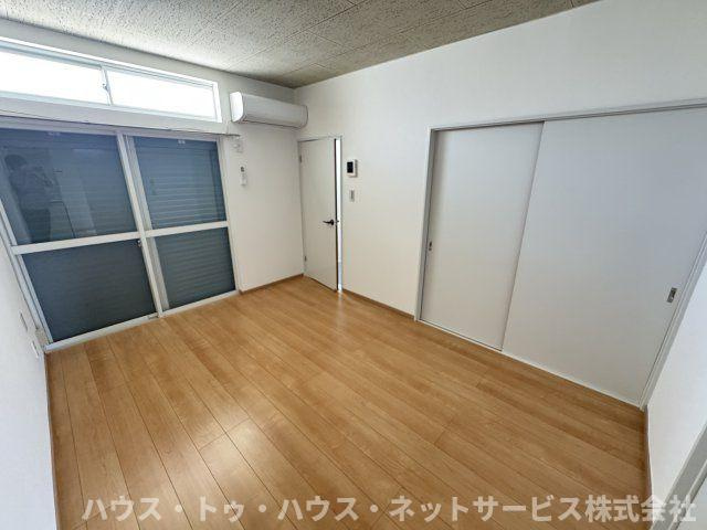 テラス・ボ・ヌールB棟の居間・リビング