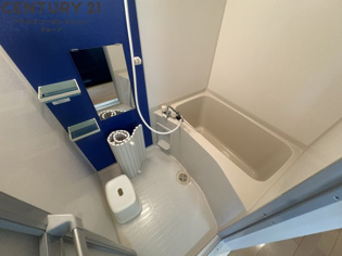 コート・サラ2の浴室