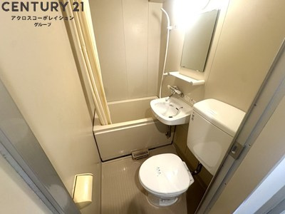 シンプルで機能的なユニットバスです！
