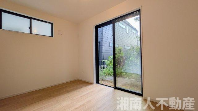 藤沢市鵠沼海岸６丁目４２５７－３新築戸建ての洋室|洋室です