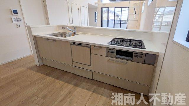 藤沢市鵠沼海岸６丁目４２５７－３新築戸建てのキッチン|使いやすいキッチンです