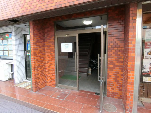 【エントランス】 | 丸栄マンション