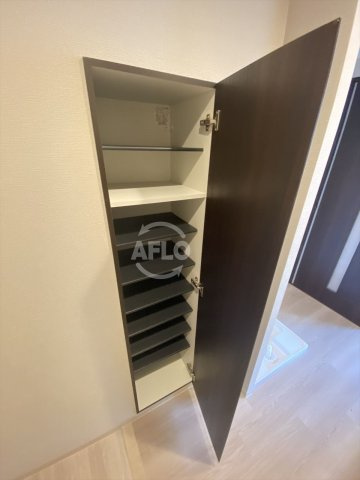 ArtizA森ノ宮D.C.の収納|ArtizA森ノ宮D.C.　シューズボックス