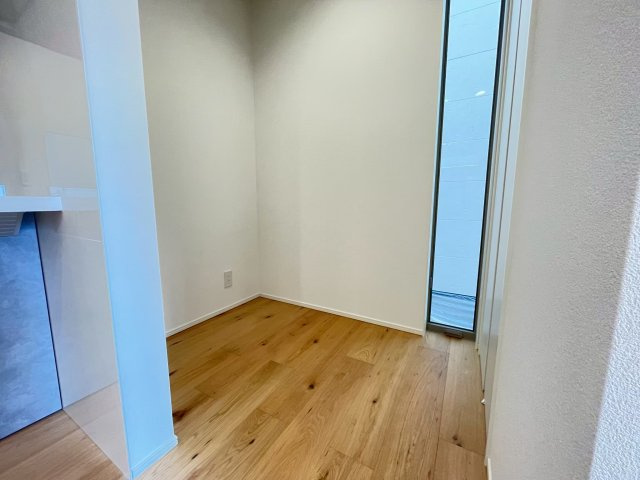 ＼新築モデルハウス／　好評販売中！　静岡市駿河区みずほ１期　全２邸のキッチン|家族みんなで会話が弾みます♪