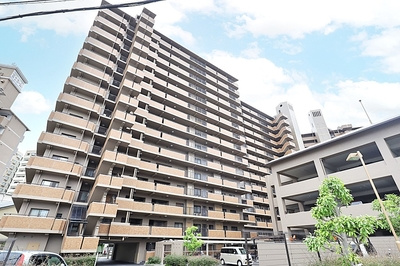 四季彩都いちょう館B棟の外観