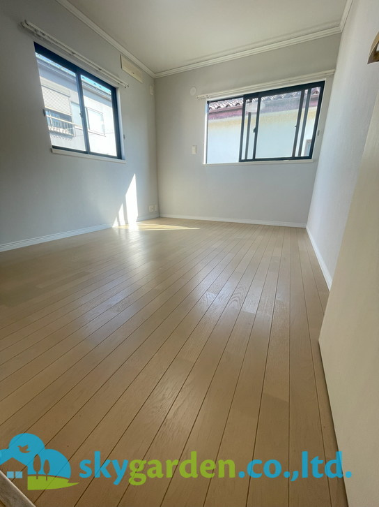 茅ヶ崎市高田4丁目　中古戸建の洋室