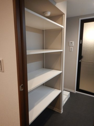 ライオンズステーションプラザ大島の収納