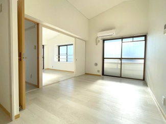 【居間・リビング】 | グリーンパレスみその