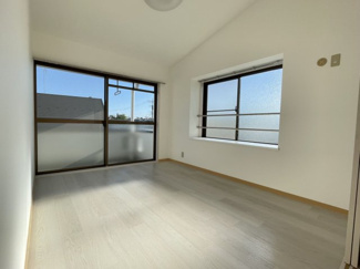 【洋室】 | グリーンパレスみその