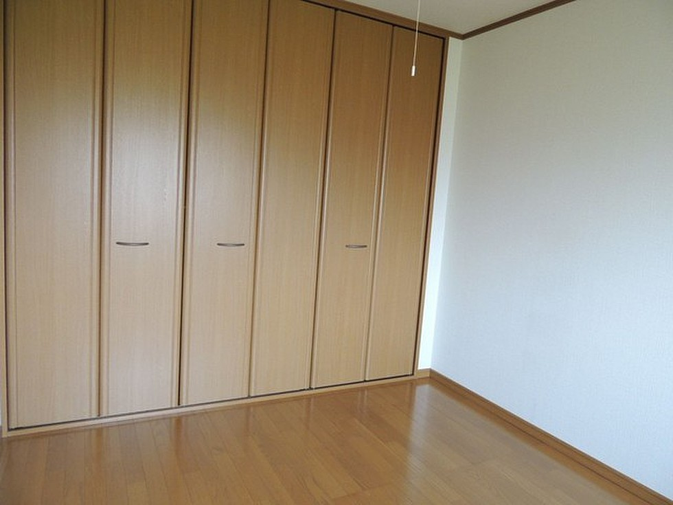 アーバンヒル広川【キャッシュバック対象物件】の寝室|ゆとりの広さです