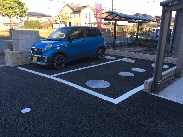 カリヨンの駐車場