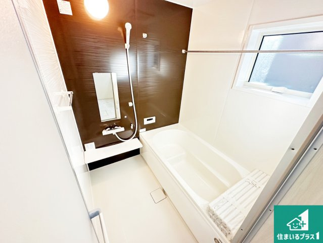 天理市田部町　第4期　新築一戸建ての前面道路含む現地写真|駅やスーパー、小学校・中学校等日常生活に欠かせない情報や道のりもご紹介いたしますのでお気軽にご相談ください。
