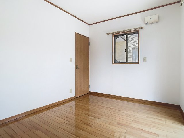 アヴェニールⅡの居間・リビング