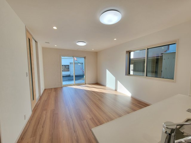 西浜2区画・新築戸建の居間・リビング