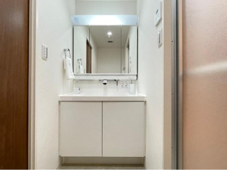 与野パークスクエアの独立洗面台|独立洗面化粧台付き