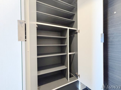 【収納】 | プレサンスNAGOYA本陣 | こまごまとしたものを収納できそうですね