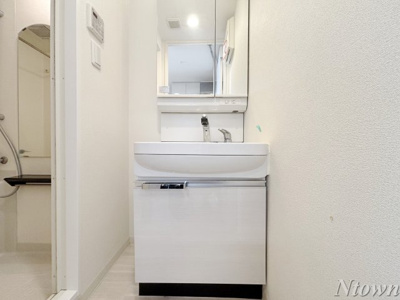 【独立洗面台】 | プレサンスNAGOYA本陣 | 使いやすい独立洗面台です