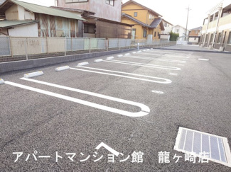 【駐車場】 | infield D