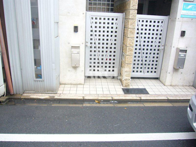 【ロビー】 | INUIステップコート