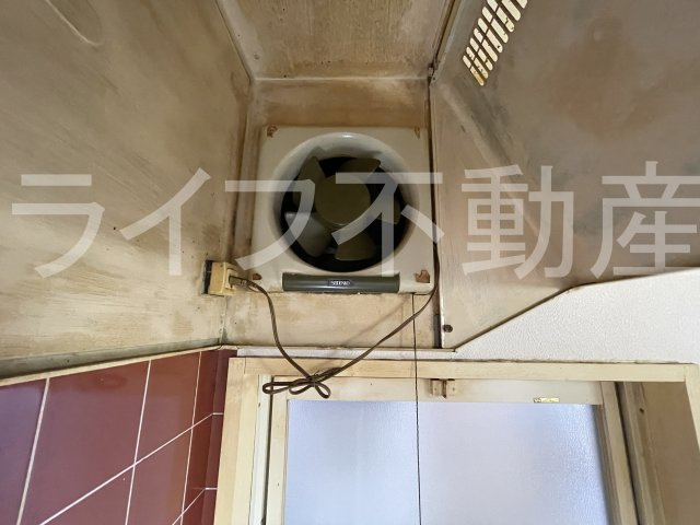 レオハイツ若江の設備|きれいなキッチンです