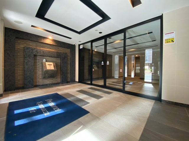 プレサンス上前津フィット　名古屋市賃貸　仲介手数料無料のエントランス