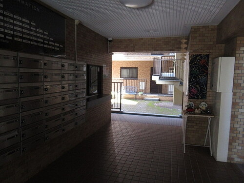 ライオンズマンション与野本町のロビー|エントランスロビー