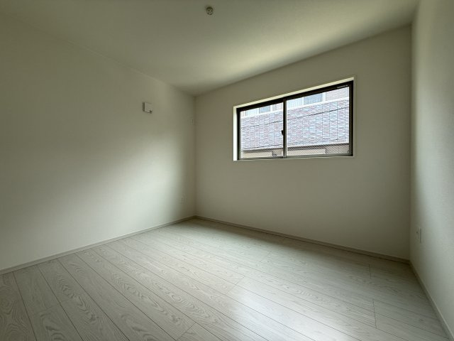 明石市天文町２丁目新築戸建２号棟の洋室