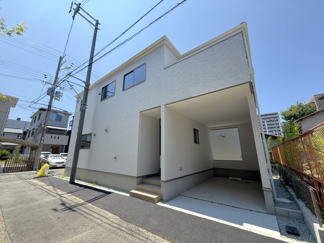 明石市天文町２丁目新築戸建２号棟の外観