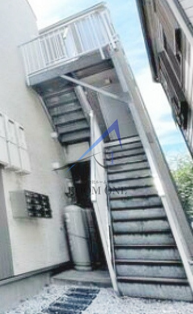 フォンテーヌ根岸のエントランス|エントランスです。