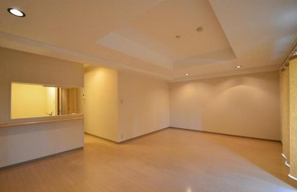 茜の森の居間・リビング