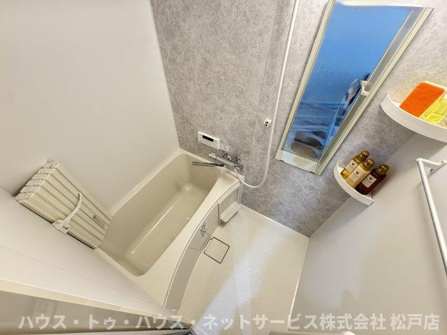 ラフィーナー松戸の浴室