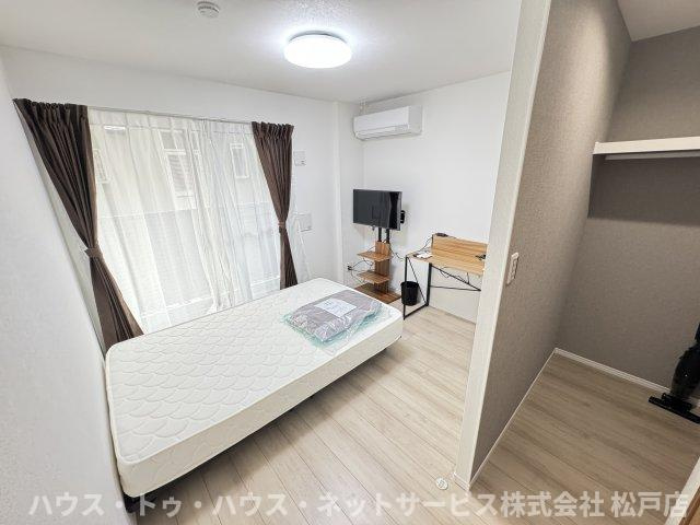 ラフィーナー松戸の居間・リビング