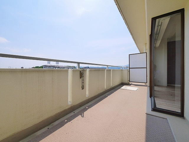 CERES学園前のバルコニー|広々としたバルコニーです