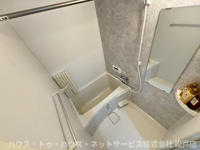 ラフィーナー松戸の浴室