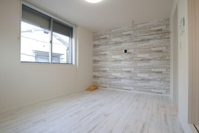 リュクスカーサ東向島の居間・リビング