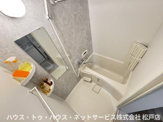 ラフィーナー松戸の浴室
