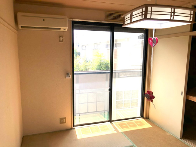 【寝室】 | サンライジング