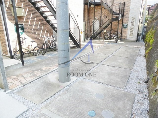 ハーミットクラブハウス霞ヶ丘のエントランス|エントランスです。