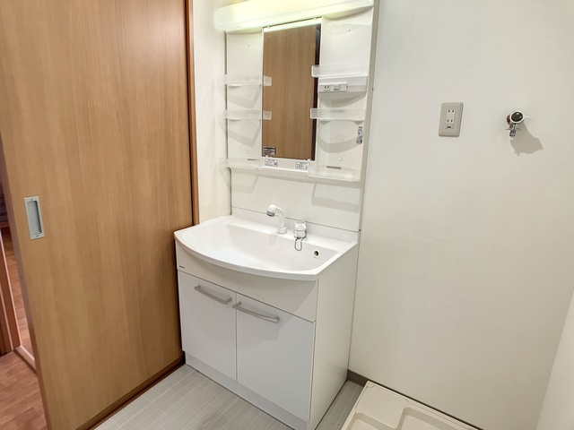 北九州市八幡西区上香月３丁目の賃貸マンションの洗面所