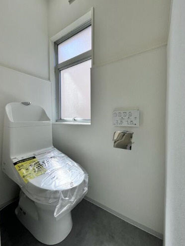 売中古戸建　中央区雄踏町宇布見のトイレ