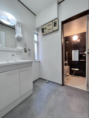 売中古戸建　中央区雄踏町宇布見の独立洗面台