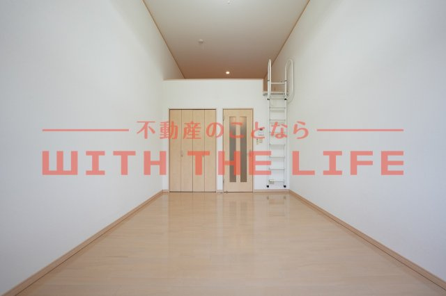 レモンバームⅡ【キャッシュバック対象物件】の居間・リビング|リビングです