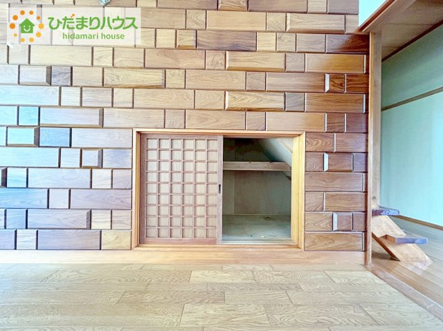 ひたちなか市八幡町　中古戸建の収納|ちょこっとした収納があることで、消耗品のストックをするのにも便利です☆