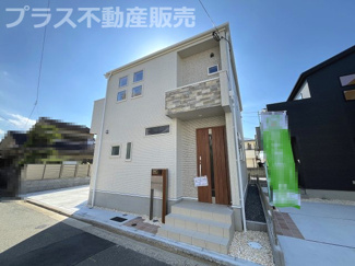 【外観】 | 現地写真。プラス不動産販売なら、現場の全ての棟をまとめてご見学頂けます。