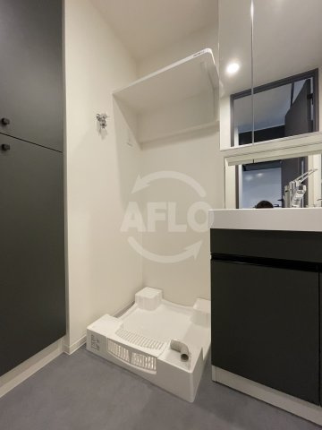 クロスレジデンス阿波座の洗面所|アーバネックス阿波座駅前　室内洗濯機置き場