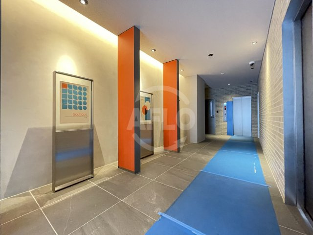 クロスレジデンス阿波座のロビー|アーバネックス阿波座駅前　ロビー