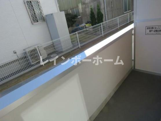 Ｒｅｇｕｌｕｓ緑が丘のバルコニー