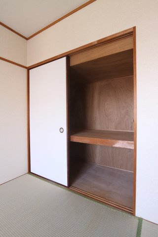 サンパレス東須磨の収納