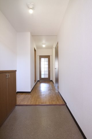 サンパレス東須磨の玄関